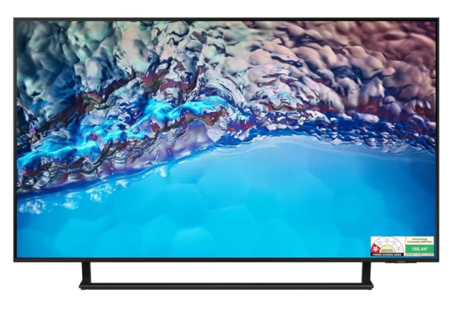 Samsung 43 Inches Crystal UHD 4K Smart TV with Dynamic Crystal Color, 4K Upscaling & Motion Xcelerator UA43BU8570ULXL